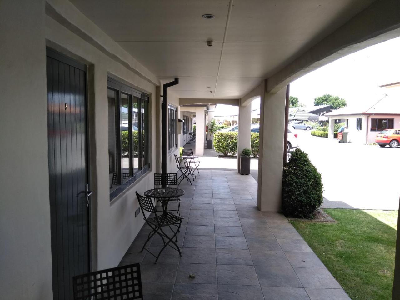 Harvest Lodge Motel Havelock North Buitenkant foto